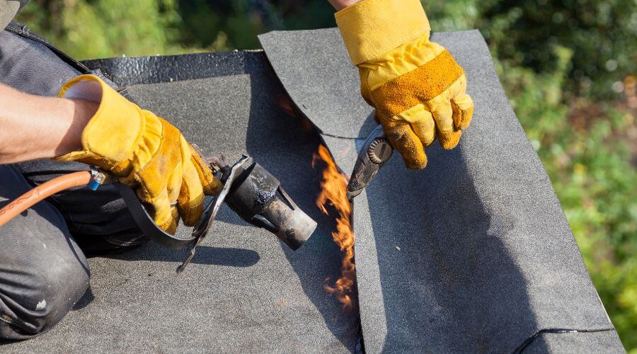 Expert new roof installation services in Alma, AR